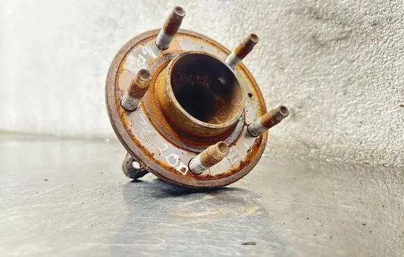 Opel Zafira C Rear wheel ball bearing 13577407 2124A6