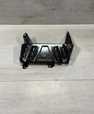 BMW X5 F15 Sound amplifier holder/bracket 752g04