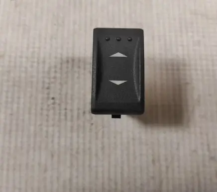 Ford Mondeo Mk III Electric window control switch 1S7T14529