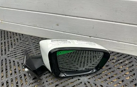 BMW 6 G32 Gran Turismo Front door electric wing mirror F0186102U668B 26092018