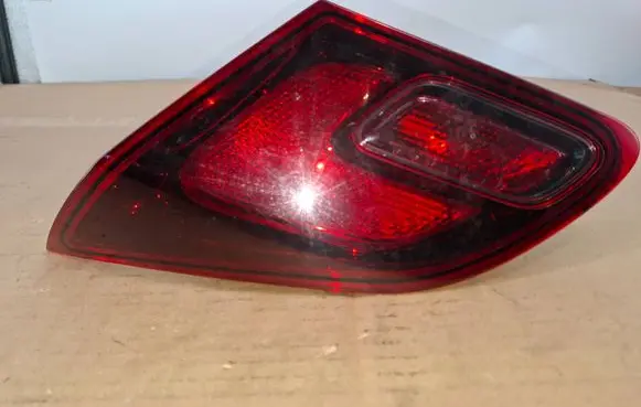 Opel Astra J Tailgate rear/tail lights 216402