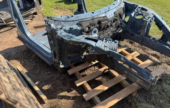 Front quarter panel