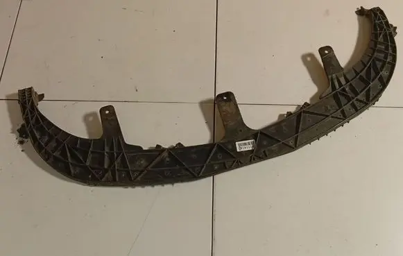 Opel Insignia A Front bumper mounting bracket 13238346