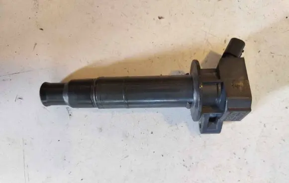 Toyota Corolla E120 E130 High voltage ignition coil 9008019019
