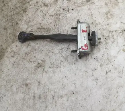 Ford Fusion II Rear door check strap stopper