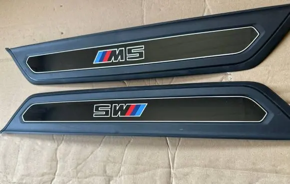 BMW M5 G90 Front sill trim cover 7886679 744160 100132931