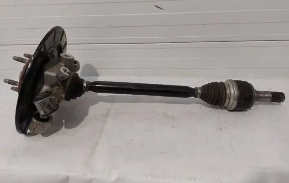 Rear wheel hub spindle/knuckle