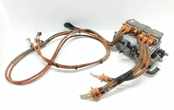 Audi A3 S3 8V Voltage converter inverter 5G0907070E 0437508197