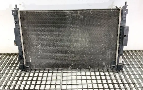 Peugeot 308 SW Coolant radiator 9809141780