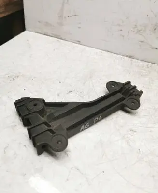 Audi A6 S6 C5 4B Front bumper mounting bracket 4A0807284A