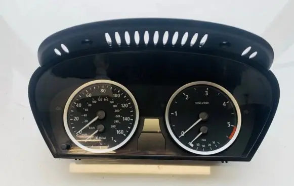 BMW 5 E60 E61 Speedometer (instrument cluster) 62116958601 6211-6958601