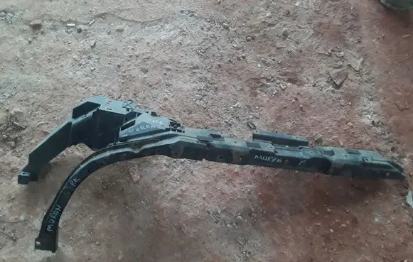 Nissan Murano Z50 Top upper radiator support slam panel NOCODE