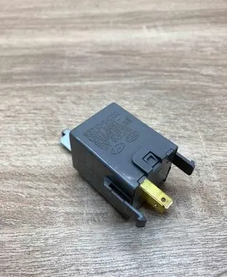 Hyundai Santa Fe Other relay 937101H000