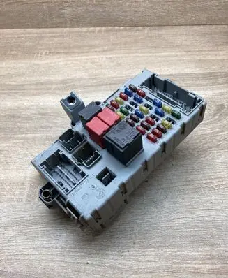Fiat Doblo Fuse module 46795988