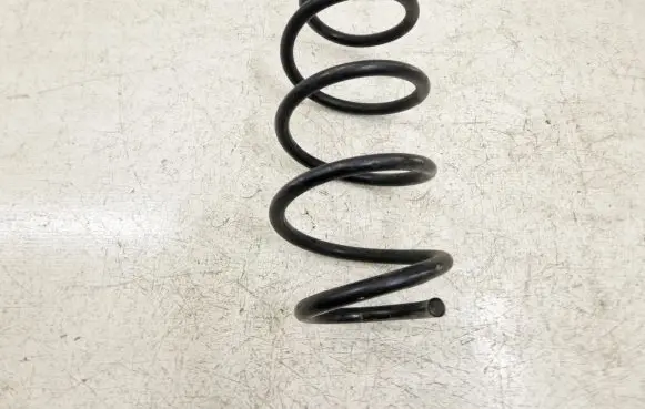 Ford Escape IV Front coil spring