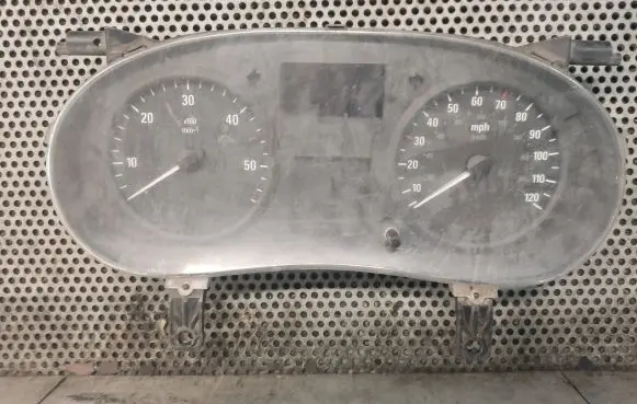 Opel Movano A Speedometer (instrument cluster) P8200467958D
