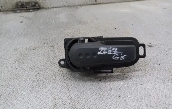 Nissan Note (E11) Rear door interior handle 5010800006