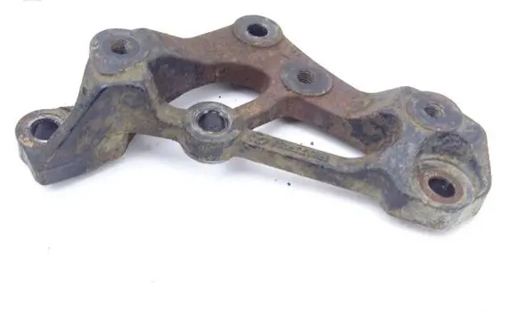 Mazda CX-7 Gearbox mounting bracket 