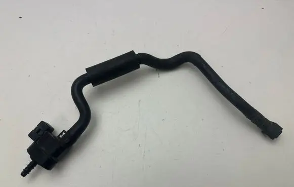 Audi A3 S3 8V Vacuum valve 06H906517T