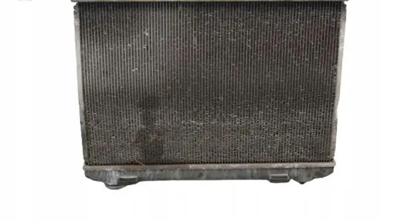 Suzuki Swift I Coolant radiator
