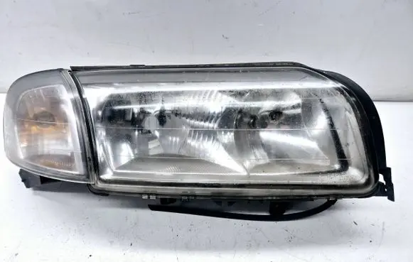 Volvo S80 Headlight/headlamp