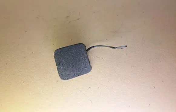 Volvo XC70 Front tow hook cap/cover 30678712