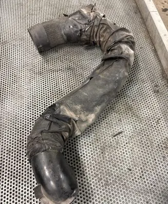 Renault Master II Air intake hose/pipe 7700300478G 7700300811
