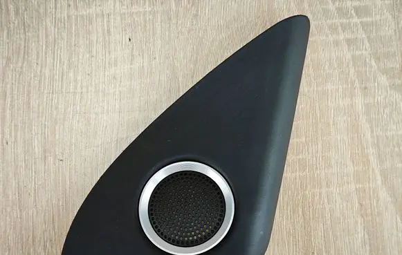 Audi Q5 SQ5 8R Front door speaker cover trim 8R0035424A
