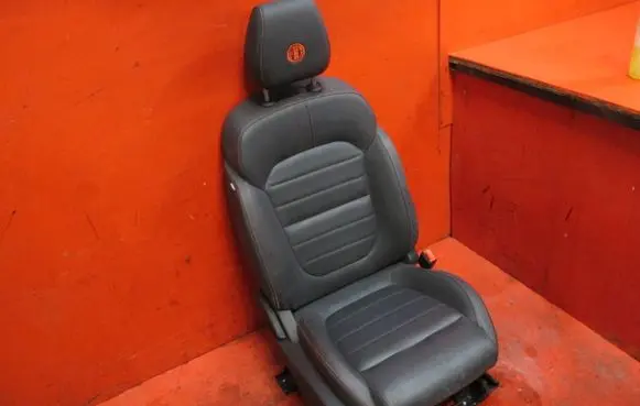 MG ZS Front passenger seat MG-ZS-FOTEL-P