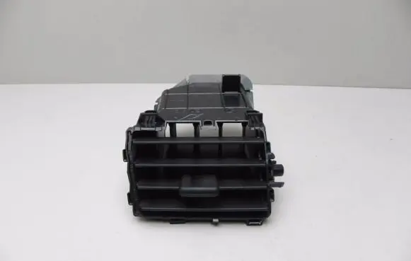 Mazda 3 II Rear air vent grill BBM56491X I4925