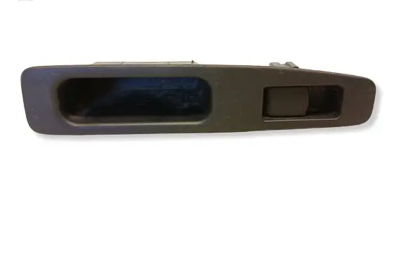 Nissan Qashqai Electric window control switch 82950JD000