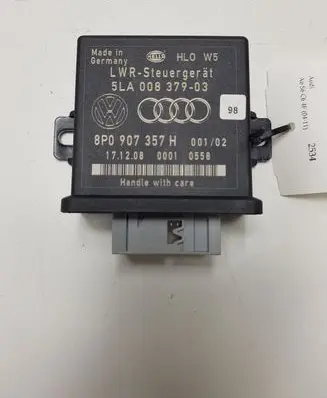 Audi A6 S6 C6 4F Light module LCM 8P0907357H 5LA00837903