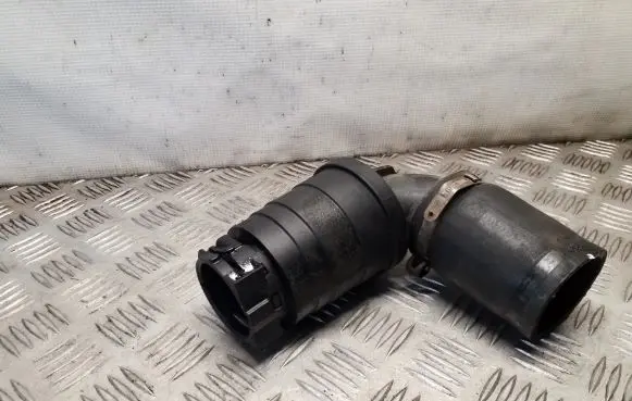 Opel Movano B Intercooler hose/pipe 6670865