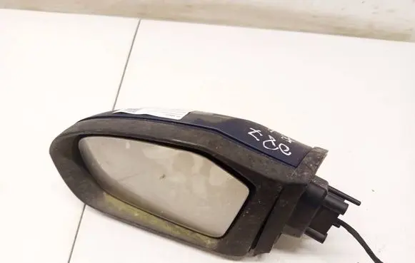 Mercedes-Benz B W245 Front door electric wing mirror 