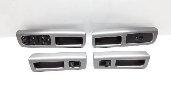 Volvo V50 Electric window control switch 30773210 8663819 8663813