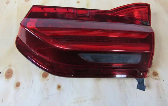 BMW 7 G11 G12 Tailgate rear/tail lights 7342970 20880210 G11T2SAE