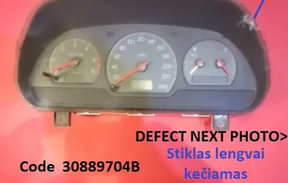 Volvo S40, V40 Speedometer (instrument cluster) 30889704B