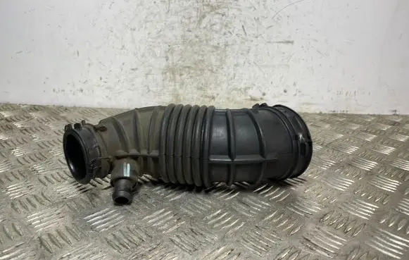 KIA Sorento Air intake duct part 28130C5300