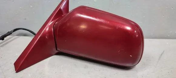 Mazda 626 Front door electric wing mirror E13010519