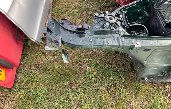 BMW i4 Front side member 