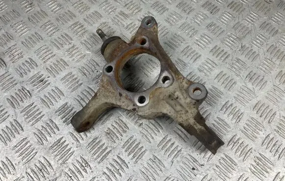Subaru Outback Front wheel hub