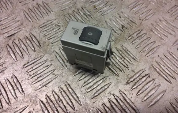 Ford Kuga I Seat heating switch 8V4T19K314AB