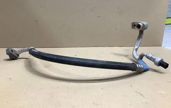 Ford Focus Air conditioning (A/C) pipe/hose F1F119N601HC