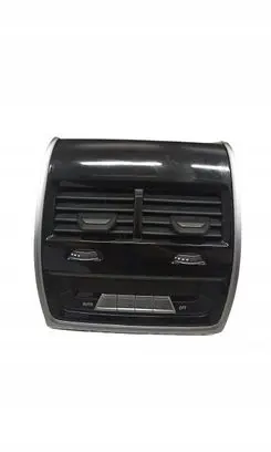 BMW X7 G07 Rear air vent grill 9490547
