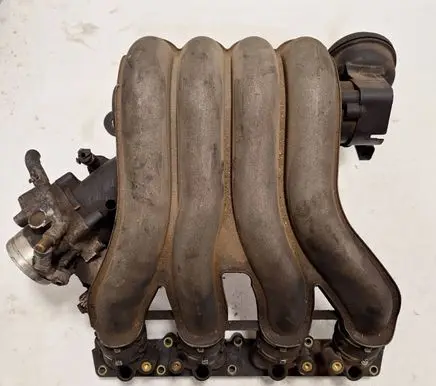 Audi A4 S4 B6 8E 8H Intake manifold 06B133210AJ 2900308779
