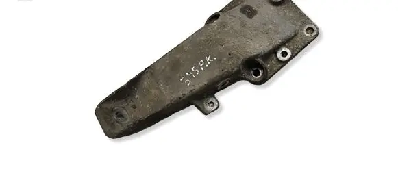 BMW X3 E83 Engine mounting bracket 6750853