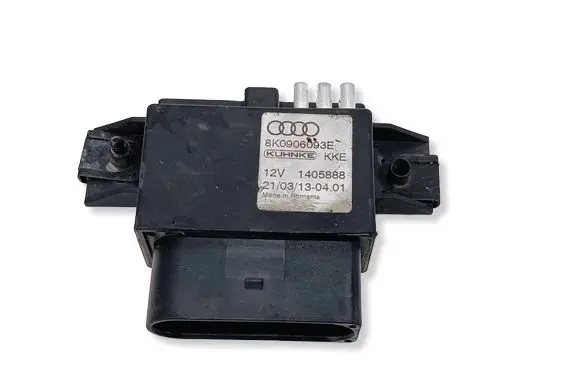 Audi A4 S4 B8 8K Fuel injection pump control unit/module 8K0906093E 1405888