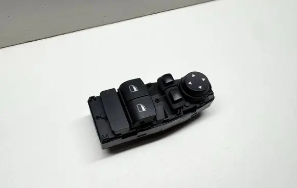 BMW 6 F12 F13 Electric window control switch 9196678 L20039 61319196678