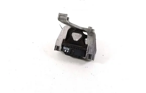 Skoda Octavia Mk3 (5E) Engine mount bracket 5Q0199262BF