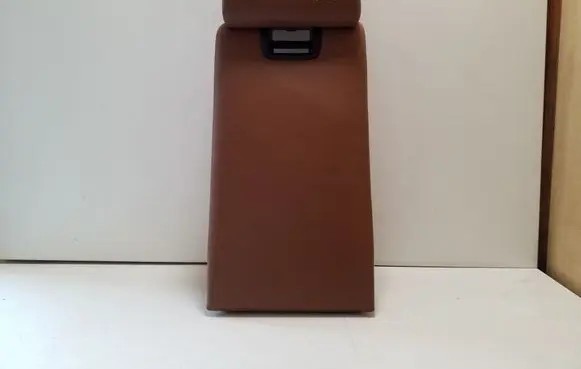 BMW X5 E70 Rear seat armrest 